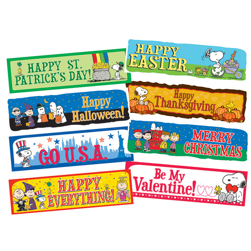 Peanuts® Year of Holidays Mini Bulletin Board Set